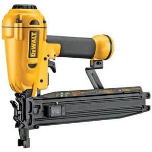 DEWALT(デウォルト) D51431 1インチ to 2インチ 16-Gauge 1/2インチ Medium Crown Stapler｜worldselect