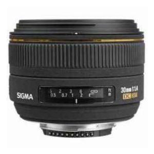 Sigma 30mm F1.4 EX DC HSM 製品画像