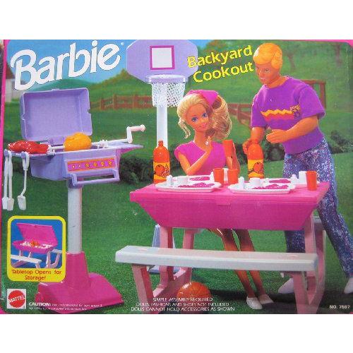 Barbie(バービー) BACKYARD COOKOUT Playset - Back Yard ...