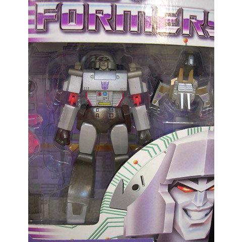 The トランスフォーマー デストロン リーダー メガトロン Metallic Version