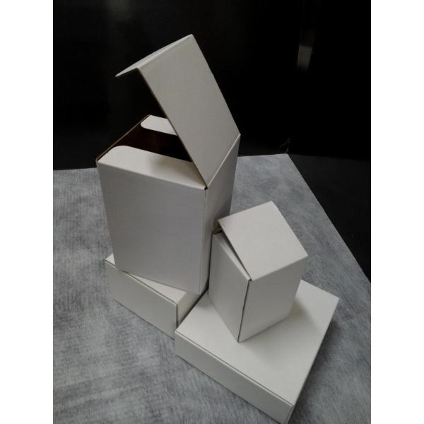 ボックス白　縦112×横150×高さ78mm　10枚セット　丈夫で使いやすい　F-73