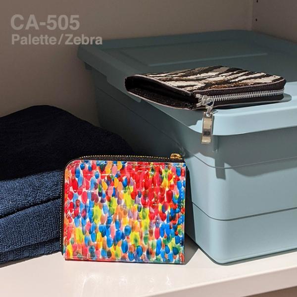 本革財布 エナメル　エナメル革　ゼブラ　鮮やか プリント革　コンパクト ファスナー財布