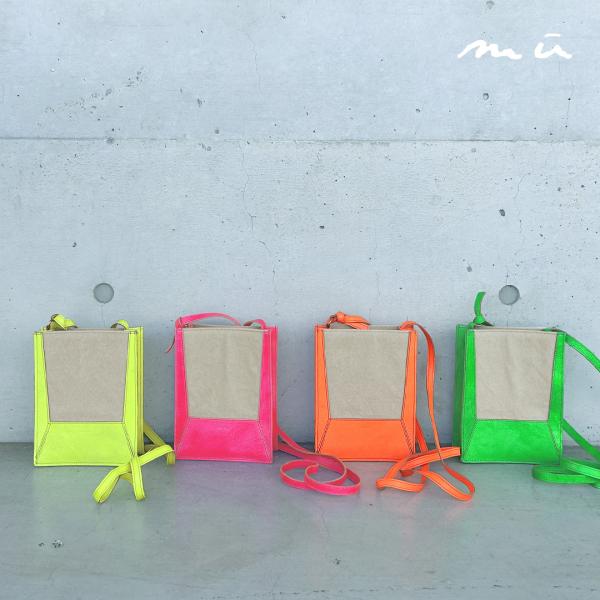 ショルダーバッグ スクエア型 ミニショルダーバッグ 本革 レディース 小さめ 大人 軽量 プレゼント...