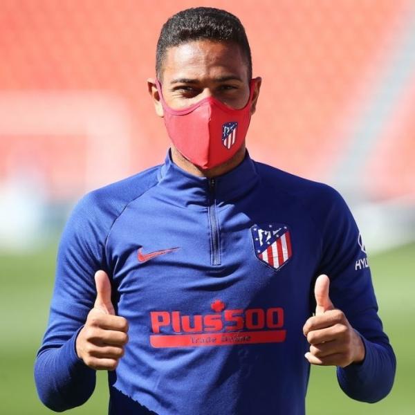 アトレティコ マドリード フェイスカバー レッド オフィシャルグッズ ファッションマスク メンズ レ...