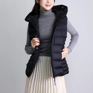 【お取り寄せ】 【並行輸入品】 モンクレール ...の詳細画像1