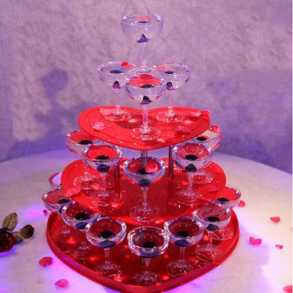 ハート型のアクリルハイフットワインタワーロマンチックな赤ワインラック3層シャンパンタワーディスプレイ...