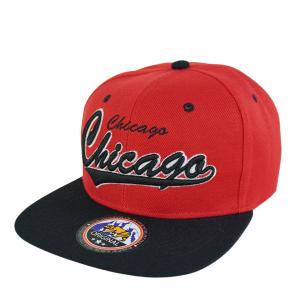 男女兼用キャップCHICAGO SNAPBACK CAPシカゴ ロゴ刺繍 スナップバックキャップRED/BLACK(レッド/ブラック)帽子 刺繍 ブルズ 黒 赤 バスケ NBA スナップバック｜xxxtmw