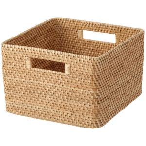 重なるラタン角型バスケット・大