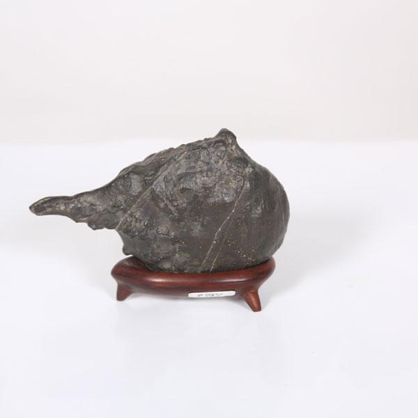 水石：天然石(銘「獏」)　現品*資材