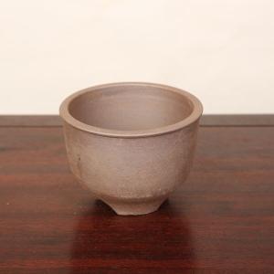 盆栽小鉢：美芸（常滑）六角鬼面足面付鉢 21.5cm*資材 : 遊恵盆栽