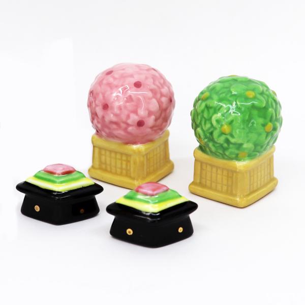 雛人形小道具 ひな道具 ミニ 菱餅 桜橘 高さ4cm 陶器製 道具 単品 ひし餅 雛人形 ひな人形 ...