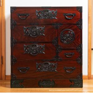 ふるさと納税 利府町 仙台箪笥　手許箪笥　拭き漆塗り　(お申込書返送後1ヵ月〜4ヵ月程度でお届け)