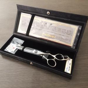 ふるさと納税 小野市 【プロ仕様】 理美容スキ鋏...の商品画像