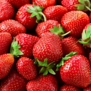 ふるさと納税 久留米市 【数量限定】【訳あり】福岡県産ファミリー向けあまおう約270g×4パック【2...