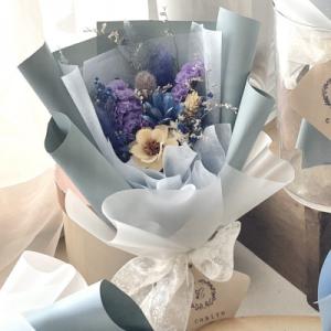 ふるさと納税 直方市 福岡の新鮮な花を使用したドライフラワースワッグブーケ(color:ブルーホワイ...