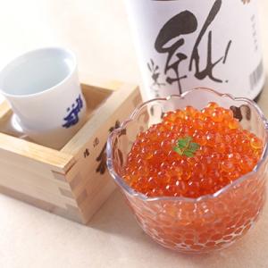 ふるさと納税 釧路市 釧路福司 北海道のお米で造った特別純米酒とイクラのセット ふるさと納税 酒 い...