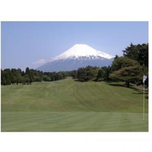 ふるさと納税 富士市 大富士ゴルフクラブプレーご招待券(平日3名様セルフプレー昼食付)(a1170)