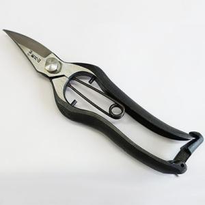 ふるさと納税 三条市 剪定芽切鋏 剪定鋏 園芸刃物 果樹園から好評 [新月山]【020P094】