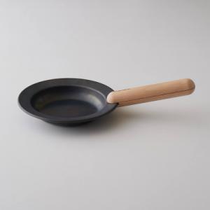 ふるさと納税 八尾市 IO フライパンジュウ&amp;ハンドルセット Sサイズ /ビーチ(ブナ材) 鉄フライ...