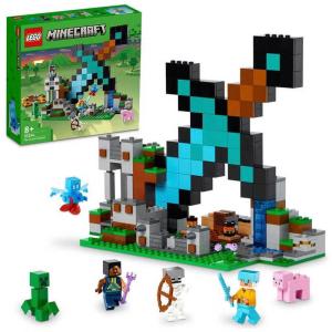 LEGO ダイヤモンドの剣の基地 21244の商品画像