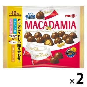 【セール】マカダミアチョコレートビッグパック 136g 2袋 明治 チョコレート｜LOHACO Yahoo!店