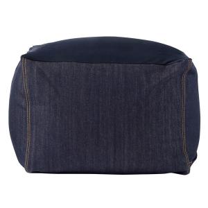 体にフィットするソファ