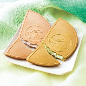 三越伊勢丹 鎌倉五郎本店  鎌倉半月10枚入 HG-A9 三越の紙袋付 手土産ギフト 和菓子 母の日 父の日 敬老の日