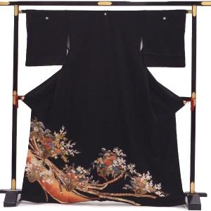 正絹表地 黒留袖 中古 貸衣装をリサイクル お得な2点セット販売 洗える