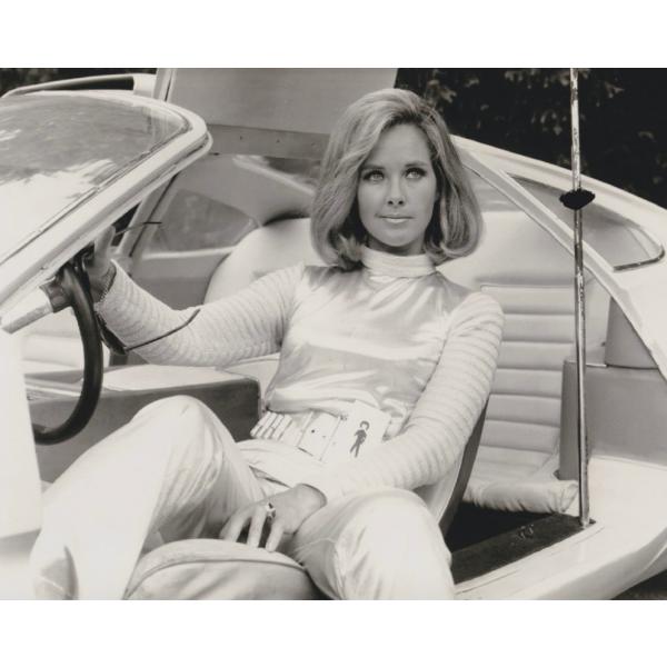 謎の円盤UFO　ワンダヴェンサム　Wanda Ventham　映画　写真　輸入品　約20.3x25....