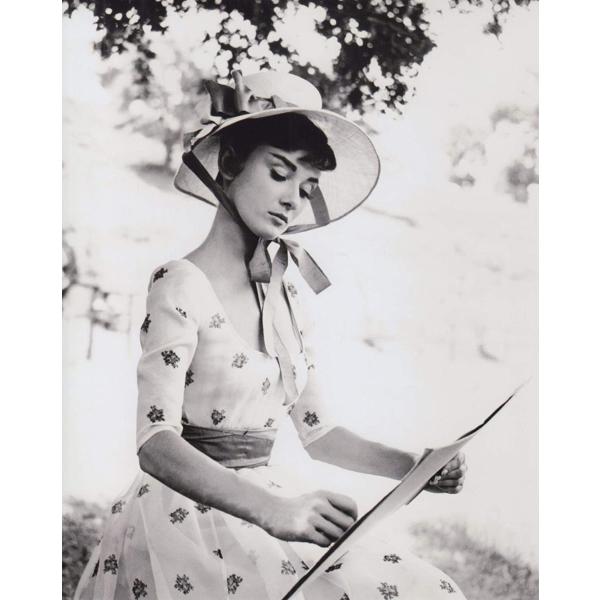 戦争と平和　オードリーヘップバーン Audrey Hepburn　画質粗め　輸入　写真　約20.3x...