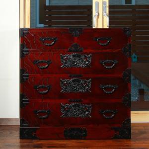 ふるさと納税 利府町 仙台箪笥 　二・八尺箪笥85　拭き漆塗り　(お申込書返送後1ヵ月〜4ヵ月程度でお届け)