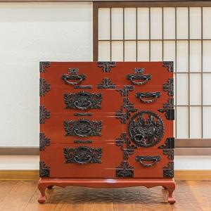 ふるさと納税 利府町 仙台箪笥　猫足チェスト　朱色漆塗り　(お申込書返送後2ヶ月〜5ヶ月以内でお届け)