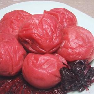 紀州の梅干し　紫蘇漬け梅(紀州南高梅/700g)化粧箱入り　塩分15%