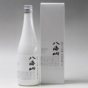 日本酒 八海山 純米大吟醸 雪室貯蔵3年 720ml
