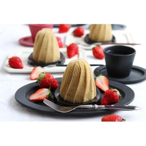 山県市 ふるさと納税 生モンブラン苺　4個入1箱　1個130g｜y-sf