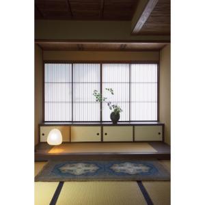 ふるさと納税 佐賀市 鍋島緞通【手刺繍】二対牡丹文縁二重雷文　群緑地(90×180cm)