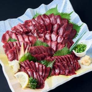 国産　馬刺し赤身560g小分け(約80g×7)(南阿蘇村)