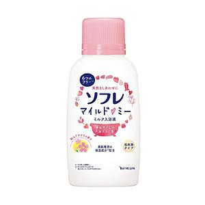 バスクリン ソフレマイルドミー　ミルク入浴剤　和らぐサクラの香り本体720ml
