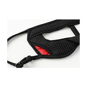 ジーンスレッド 吸い付くような装着感！目の前の世界に没入できる「VRアイマスクG4-レッド」 gen...