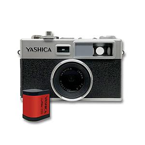 YASHICA YASHICA Y35 Camera with digiFilm 200 YAS-D...