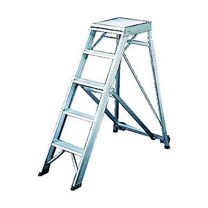 トラスコ中山 ＴＲＵＳＣＯ　折りたたみ式作業用踏み台　高さ１．５０ｍ   TDAD-150