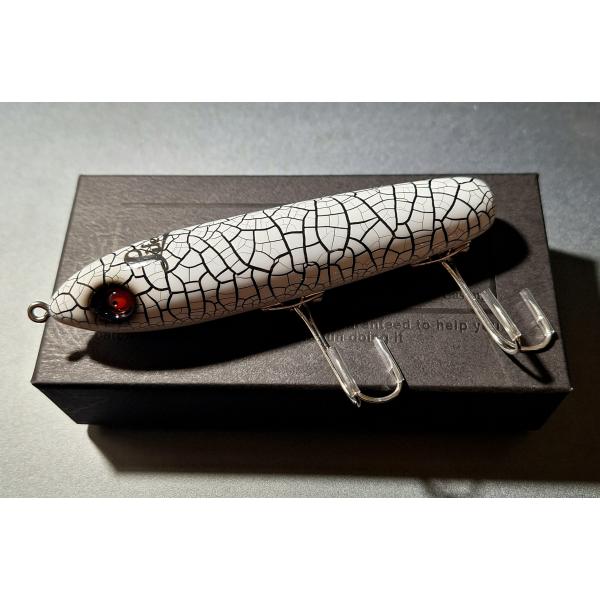 ライフベイト　スナップ　イレギュラーカラー：ホワイトクラック