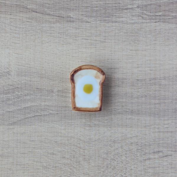 箸置き パン トースト 食パン 目玉焼き パンシリーズ カトラリーレスト 陶器