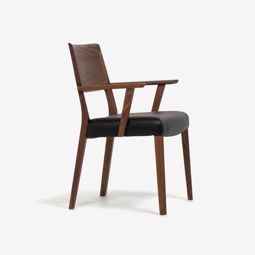 大塚家具 ダイニングチェア（肘付き） シネマ Bタイプ ウォールナット材ウォールナット色 座面PVC...