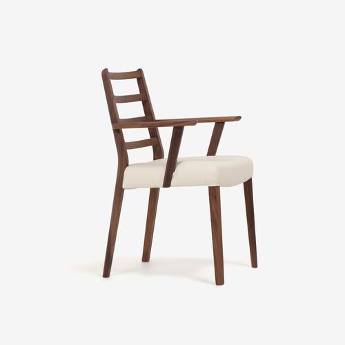 大塚家具 ダイニングチェア（肘付き） 「シネマ Aタイプ」 ウォールナット材 ウォールナット色 座面...