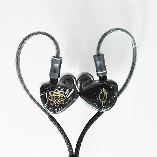 SeeAudio Bravery 有線イヤホン カナル型 3.5mm ミニプラグ 0.78 2PIN