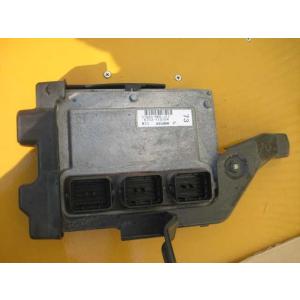34811☆アクティートラック HA8 ☆ エンジンコンピューター ECU ／AT 