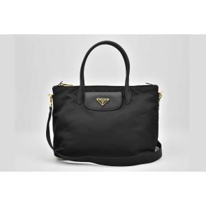 PRADA（プラダ） トライアングルロゴ ベルトバッグ ウエストバッグ