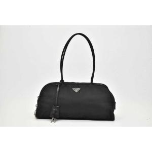 PRADA（プラダ） トライアングルロゴ ベルトバッグ ウエストバッグ