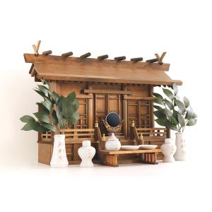 訳あり  神棚セット 家具調 モダン シルエット 通し屋根三社